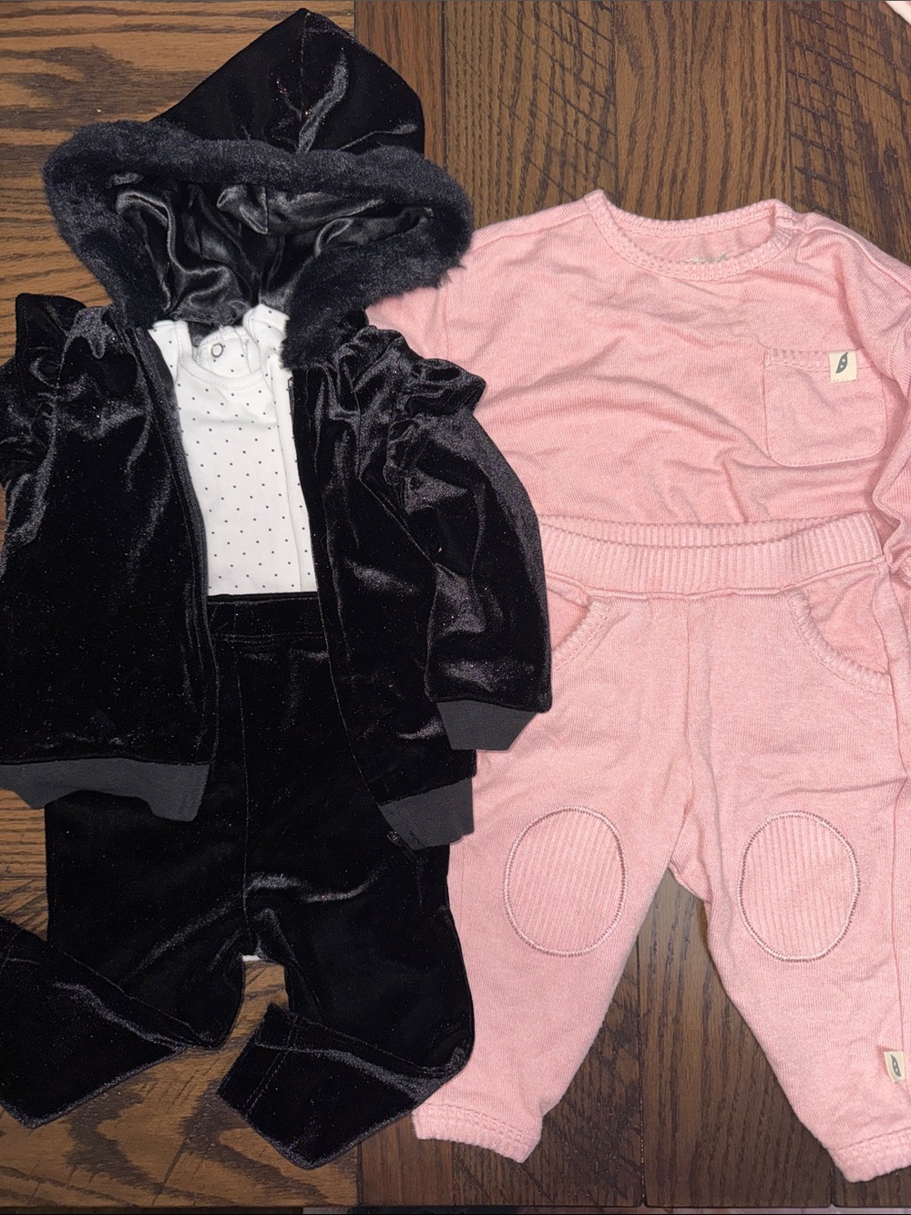 🖤💕Black Velvet Hooded Set & Pink Two-Piece Outfit - Black and Pink💕🖤